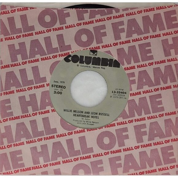 Willie Nelson Heartbreak Hotel / Help Me Make it Through The Night 45 RPM Vinyl - Picture 1 of 8